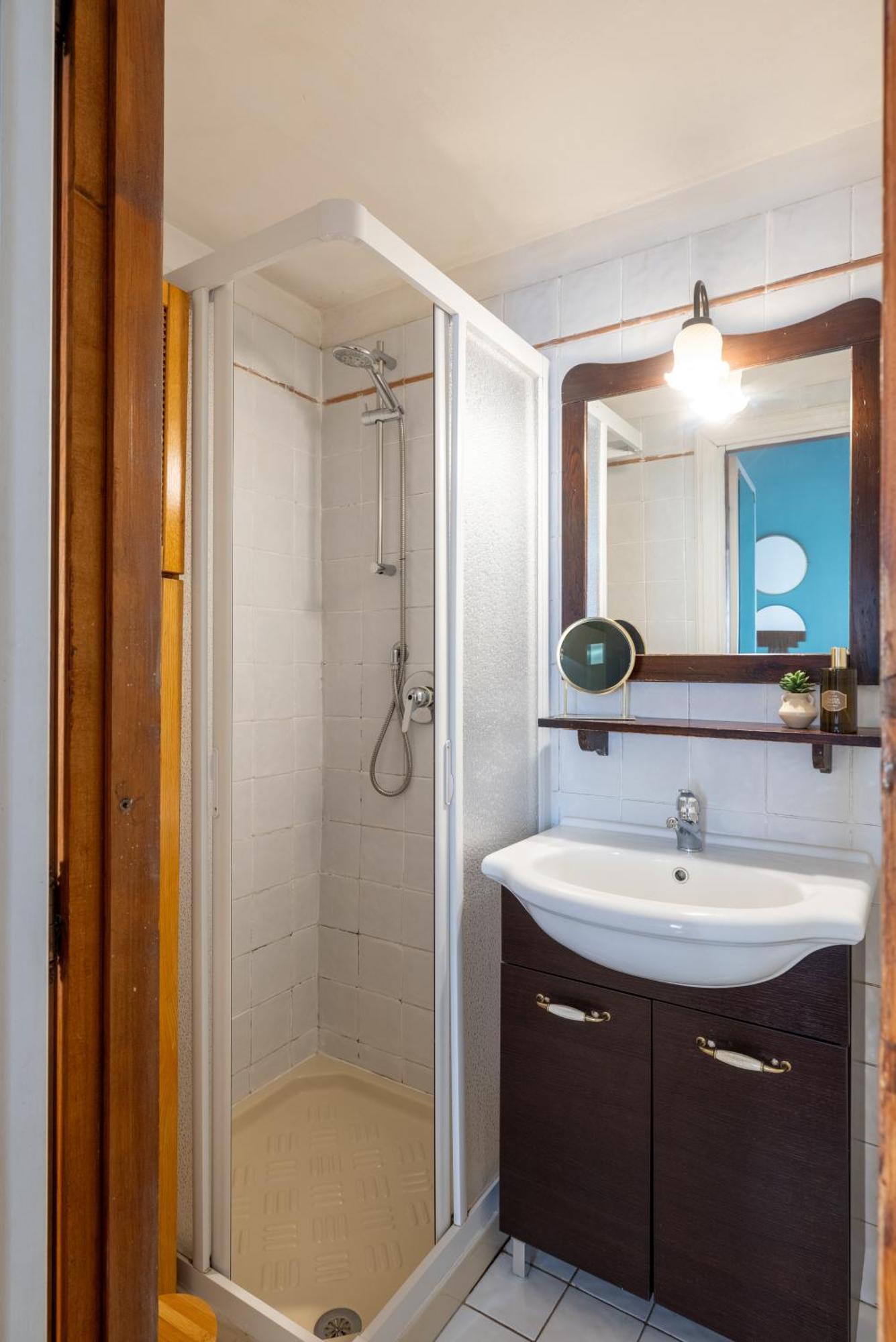 Suite Trevi - Charming Loft Near Trevi Fountain Roma Esterno foto